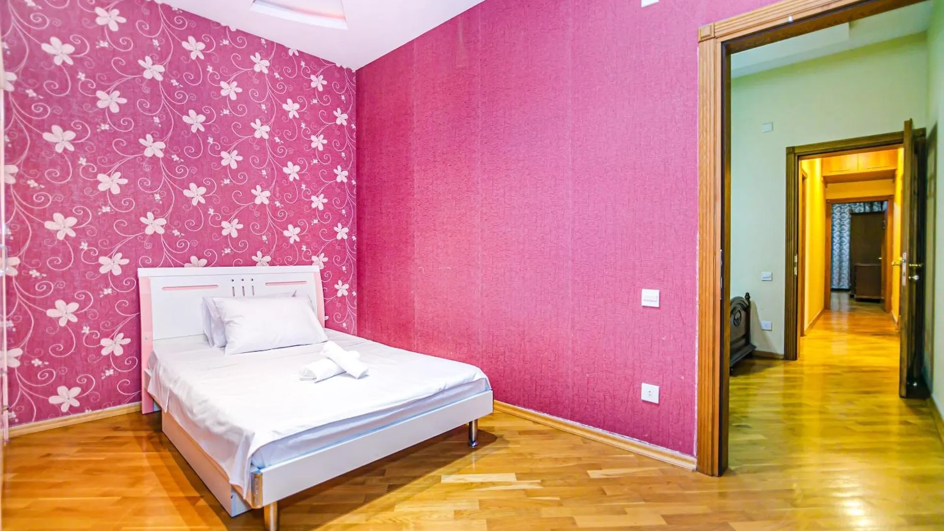 Nizami Apartment By Baku Housing