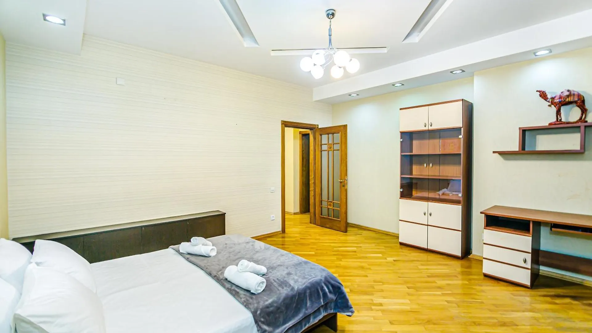 Nizami Apartment By Baku Housing 0*,