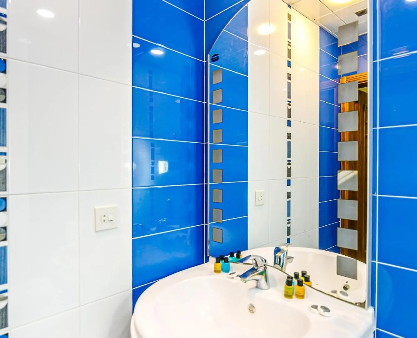 Nizami Apartment By Baku Housing Azerbaijan